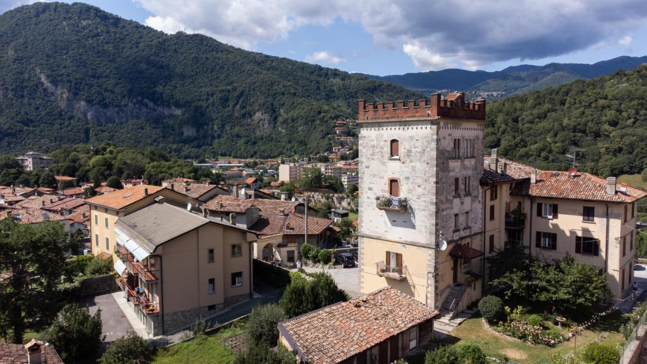 Bella Alda Beautiful Como Castle Penthouse Canzo Exterior foto
